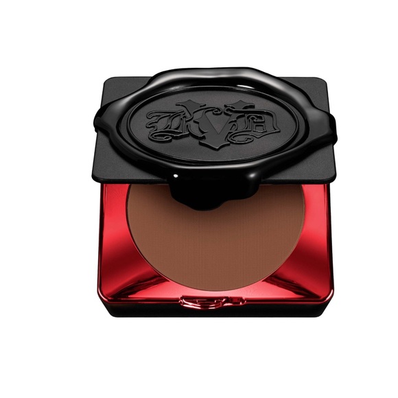 KVD 225 Rich Deep Lock-It Powder Foundation - Picture 1 of 6